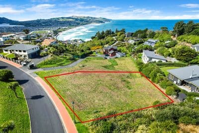 13 Highgrove, Saint Clair, Dunedin City, Otago | Tall Poppy 
