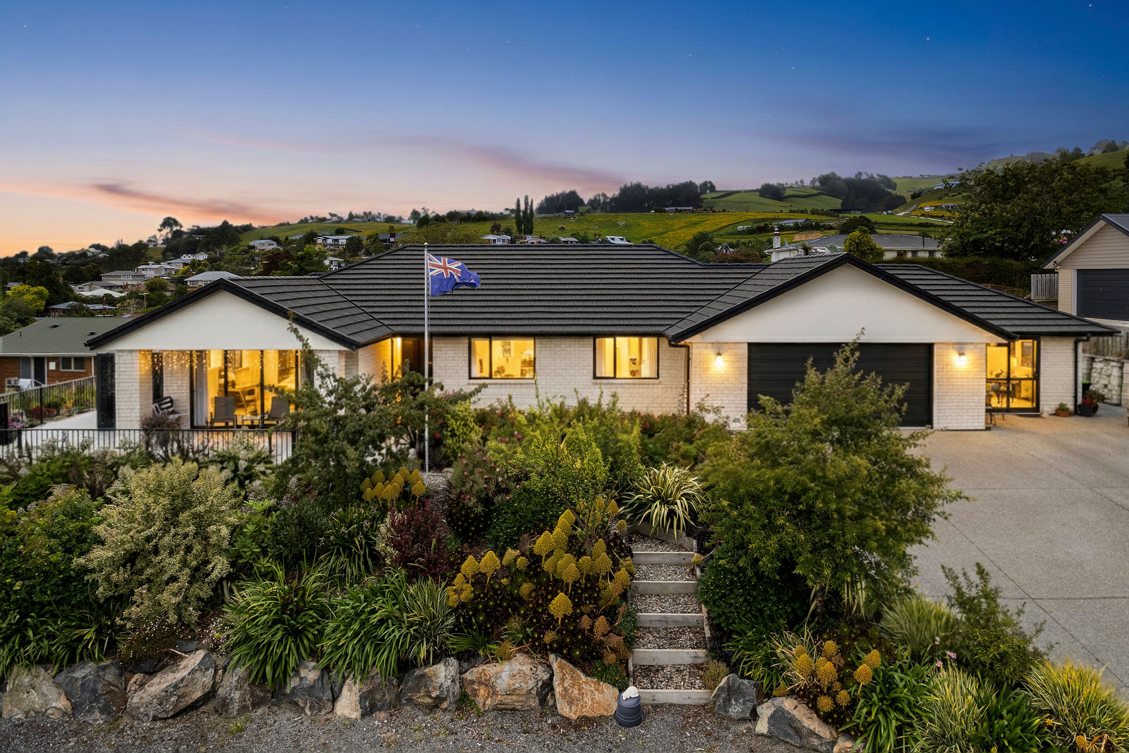 9 Goddard Way, Sawyers Bay, Dunedin City, Otago | Tall Poppy 