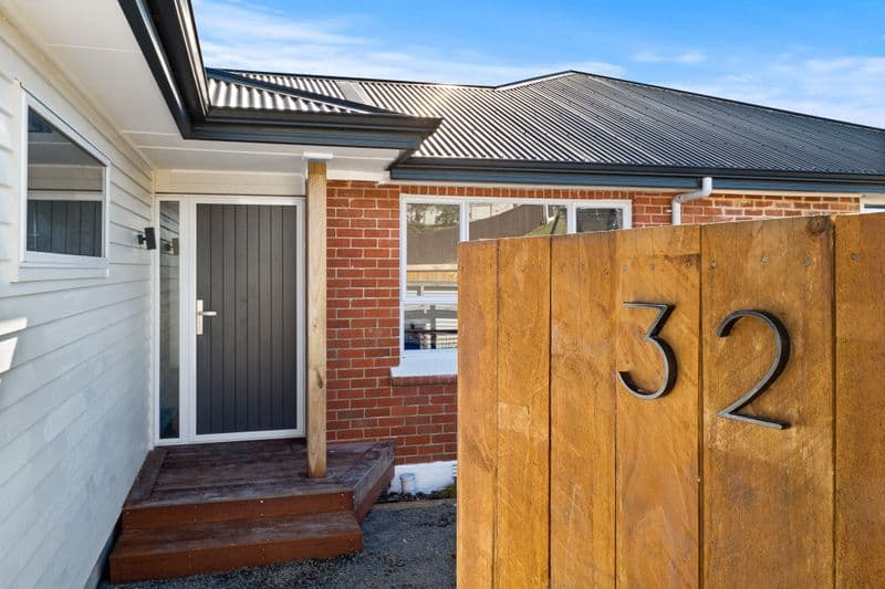 32 Bradford Street, Bradford, Dunedin City
