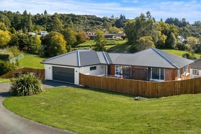 32 Bradford Street, Bradford, Dunedin City, Otago | Tall Poppy 