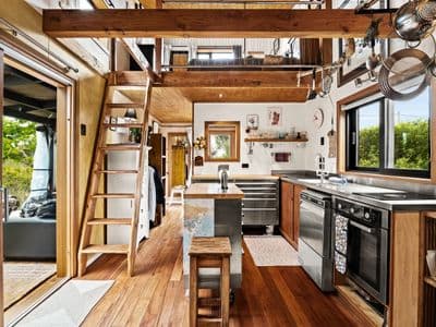 8 Beach Road, Long Beach, Dunedin City, Otago | Tall Poppy 