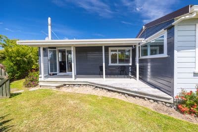 2 Palmer Place, Taieri Mouth, Clutha, Otago | Tall Poppy 