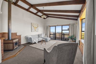 13 Seaview Road, Brighton, Dunedin City, Otago | Tall Poppy 