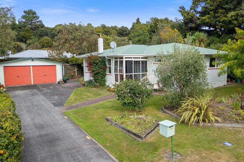 32 Pempsey Street, Silverstream, Upper Hutt City