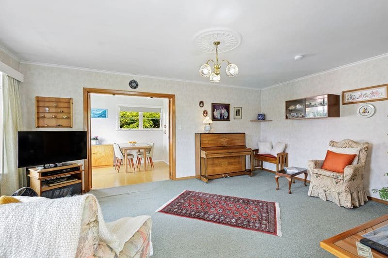 32 Pempsey Street, Silverstream, Upper Hutt City