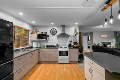 39A Gemstone Drive, Birchville, Upper Hutt City, Wellington | Tall Poppy 