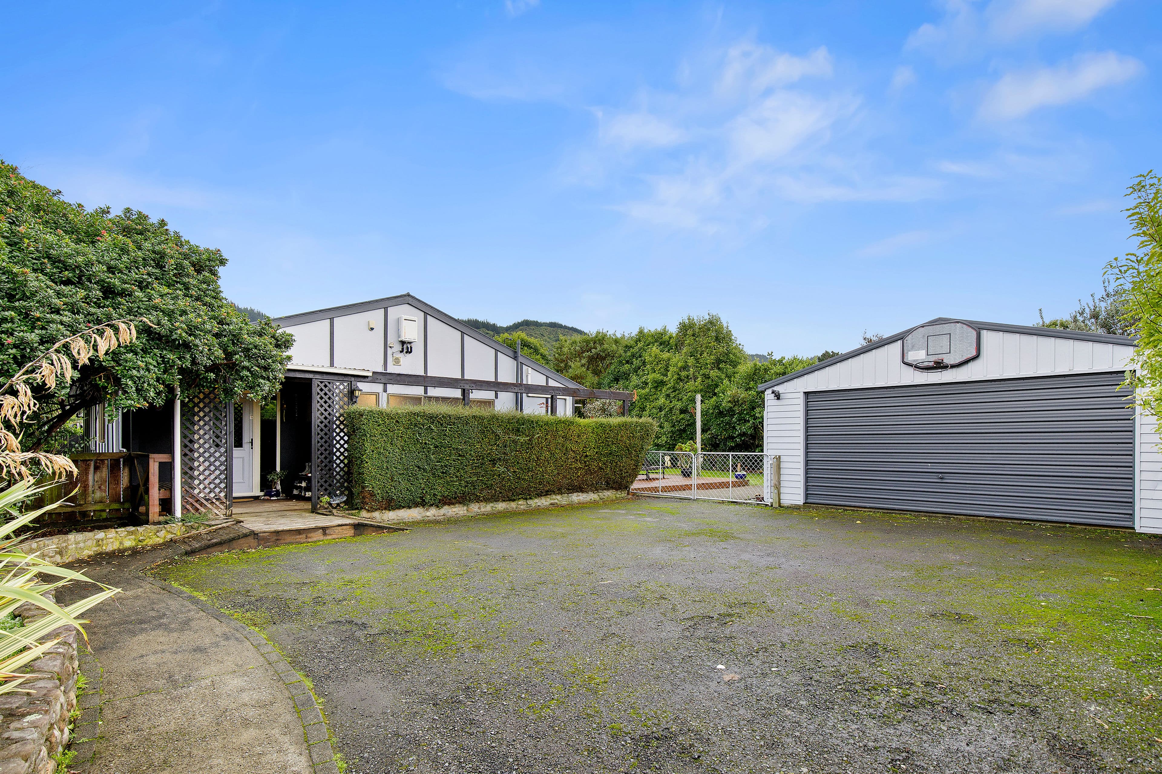 39A Gemstone Drive, Birchville, Upper Hutt City, Wellington | Tall Poppy 