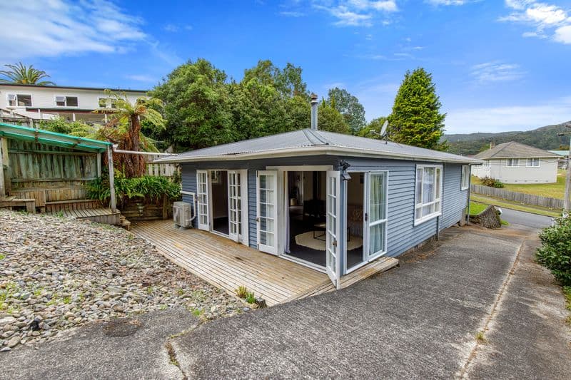 81 Bird Grove, Stokes Valley, Lower Hutt City, Wellington | Tall Poppy 