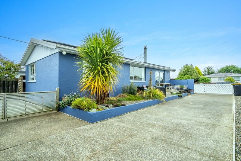 1 Moray Crescent, Grasmere, Invercargill, Southland | Tall Poppy 