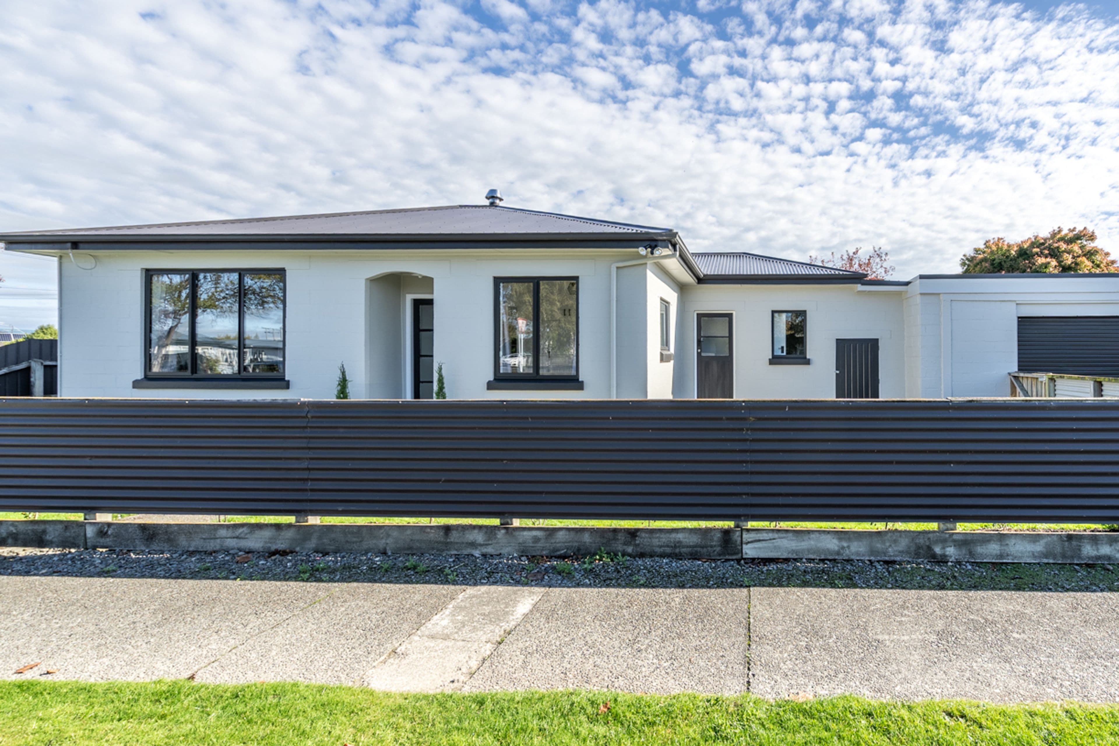 2 Hillary Street, Winton & Surrounds, Southland, Southland | Tall Poppy 