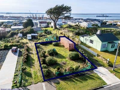 205 Bann Street, Bluff, Invercargill City, Southland | Tall Poppy 
