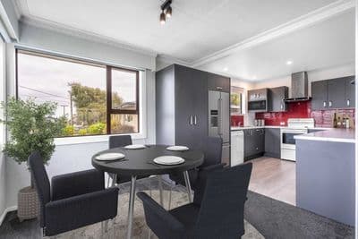 52 Edinburgh Crescent, Waikiwi, Invercargill City, Southland | Tall Poppy 