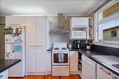 61 Anglem Street, Hawthorndale, Invercargill City, Southland | Tall Poppy 