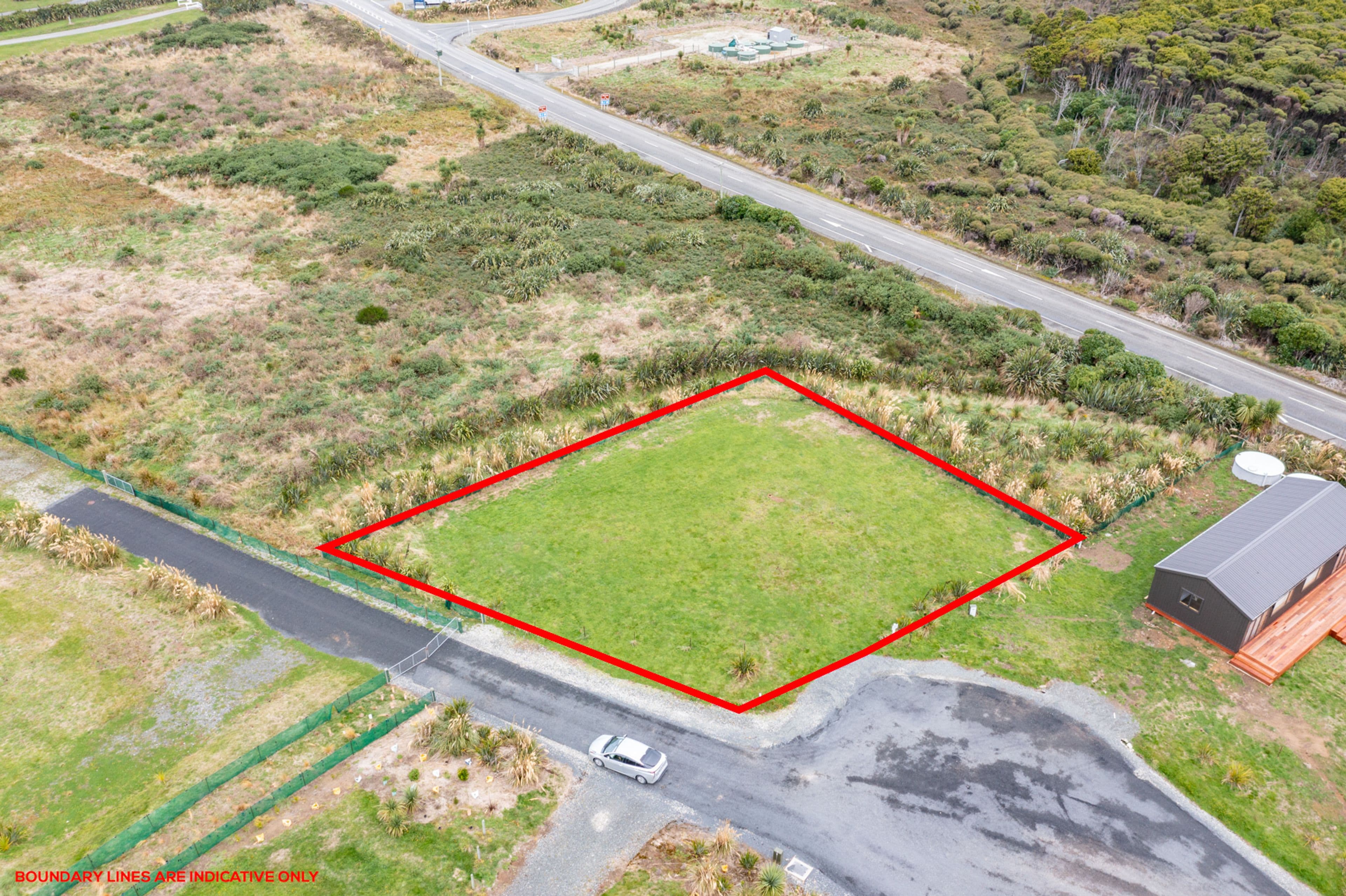 22 Ara Pahu Bay, Curio Bay, Southland, Southland | Tall Poppy 