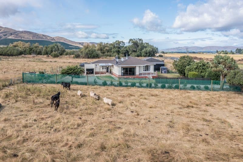 1643 -1649 Athol Five Rivers Highway, Athol, Southland, Southland | Tall Poppy 