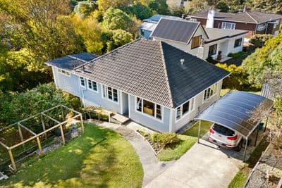 247 Middleton Road, Glenside, Wellington City, Wellington | Tall Poppy 