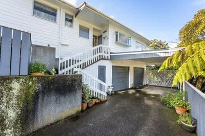 4 Lincoln Grove, Wainuiomata, Lower Hutt City, Wellington | Tall Poppy 
