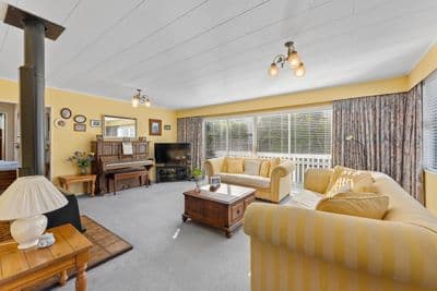 4 Lincoln Grove, Wainuiomata, Lower Hutt City, Wellington | Tall Poppy 