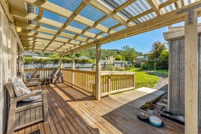 113 Hine Road, Wainuiomata, Lower Hutt City, Wellington | Tall Poppy 