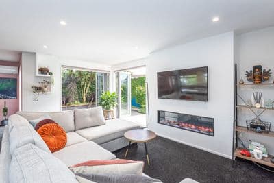27 Clare Road, Saint Albans, Christchurch City, Canterbury | Tall Poppy 