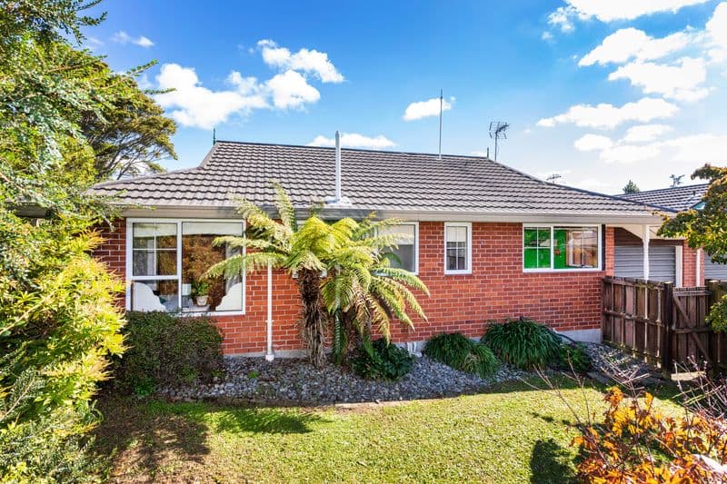 5 Westgrove Avenue, Avonhead, Christchurch City