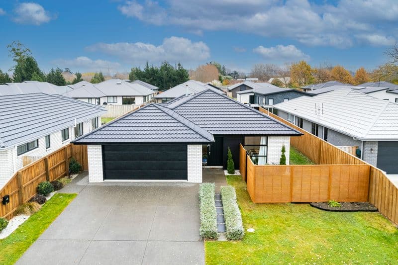 30 Quinn Crescent, Ravenswood, Waimakariri, Canterbury | Tall Poppy 