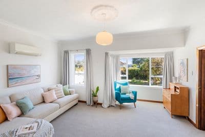 8 Thomas Street, Linwood, Christchurch City, Canterbury | Tall Poppy 