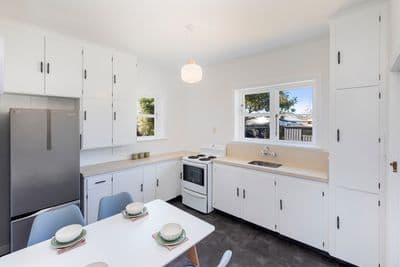 8 Thomas Street, Linwood, Christchurch City, Canterbury | Tall Poppy 