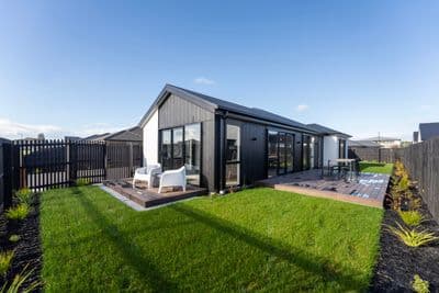 21 Brooklands Street, Burwood, Christchurch City, Canterbury | Tall Poppy 