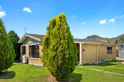 14 Totara Peak Crescent, Omarama, Waitaki, Otago | Tall Poppy 