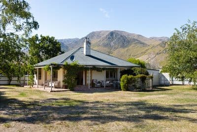 50B Chain Hills Highway, Omarama, Waitaki, Otago | Tall Poppy 