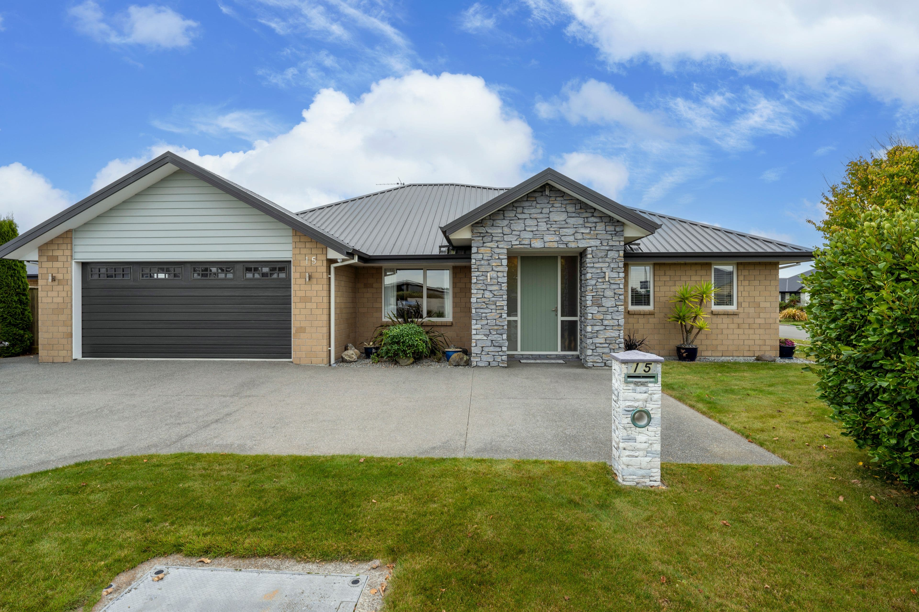 15 Sutherland Drive, Kaiapoi, Waimakariri, Canterbury Tall Poppy property for sale