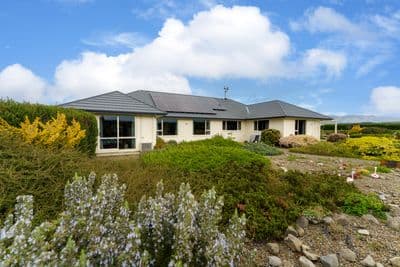 342 Innes Rd, Glasnevin, Hurunui, Canterbury | Tall Poppy 
