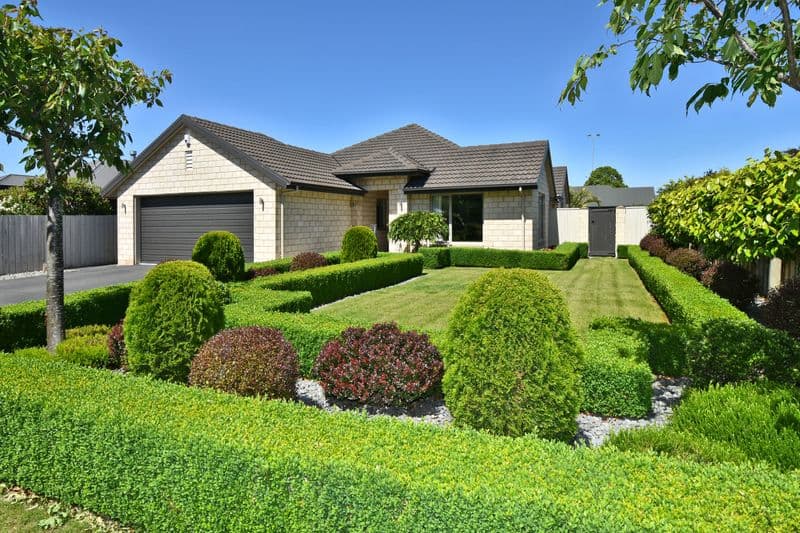 28 Oakwood Mews, Prebbleton, Selwyn, Canterbury | Tall Poppy 