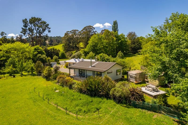 295 Tadmor-Bushend Road, Tapawera, Tasman, Nelson | Tall Poppy 