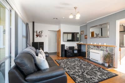 11 Doran Street, Richmond , Tasman, Nelson | Tall Poppy 