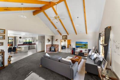 245 The Coastal Highway, Redwood Valley, Tasman, Nelson | Tall Poppy 