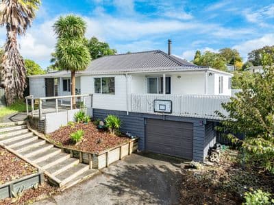 45 Carillon Place, Massey, Waitakere City, Auckland | Tall Poppy 
