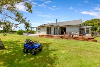 381 Smart Road, Hillsborough, New Plymouth, Taranaki | Tall Poppy 