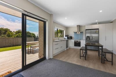 10B Cowling Road, Hurdon, New Plymouth, Taranaki | Tall Poppy 