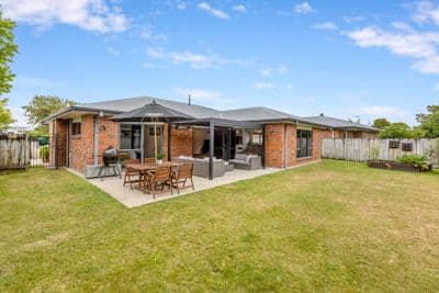 10C Virginia Place, Whalers Gate, New Plymouth, Taranaki | Tall Poppy 
