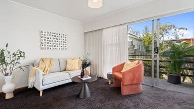 2/58A Paynters Avenue, Strandon, New Plymouth, Taranaki | Tall Poppy 