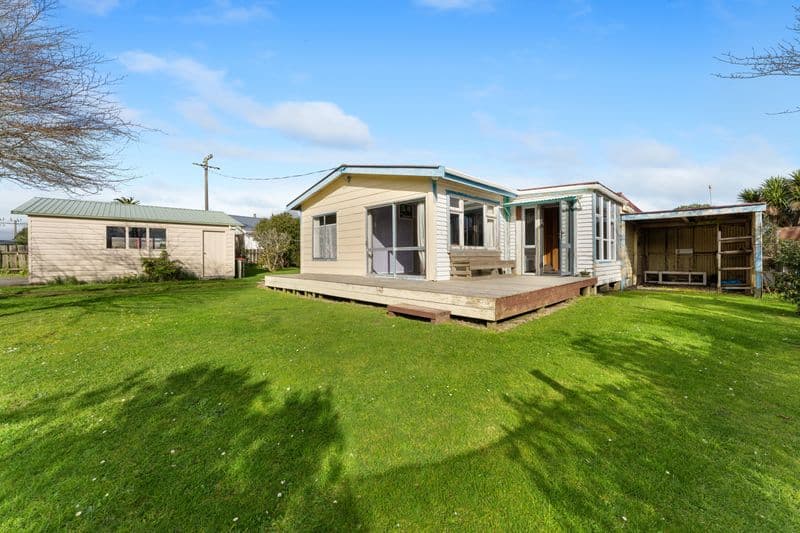8 Pungarehu Road, Pungarehu, South Taranaki, Taranaki | Tall Poppy 