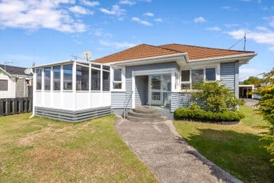 62 Rewa Street, Inglewood, New Plymouth, Taranaki | Tall Poppy 