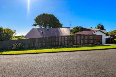 14 Fairfax Terrace, Frankleigh Park, New Plymouth, Taranaki | Tall Poppy 
