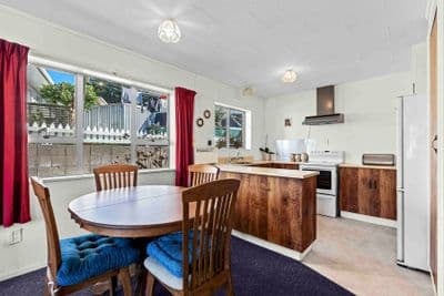 20 Kenmore Street, Westown, New Plymouth, Taranaki | Tall Poppy 