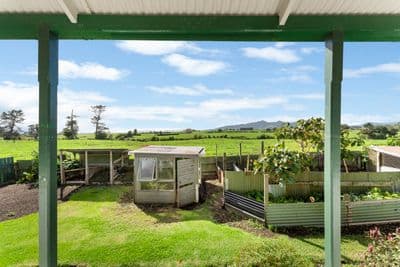 29d Carthew Street, Okato, New Plymouth, Taranaki | Tall Poppy 
