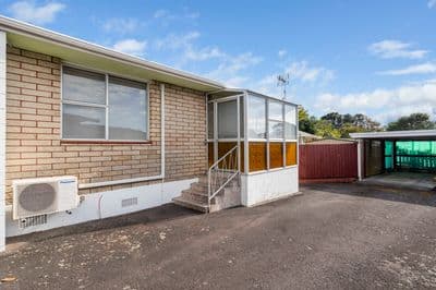 2/4 Severn Place, Spotswood, New Plymouth, Taranaki | Tall Poppy 