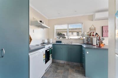33 Murray Street, Bell Block, New Plymouth, Taranaki | Tall Poppy 