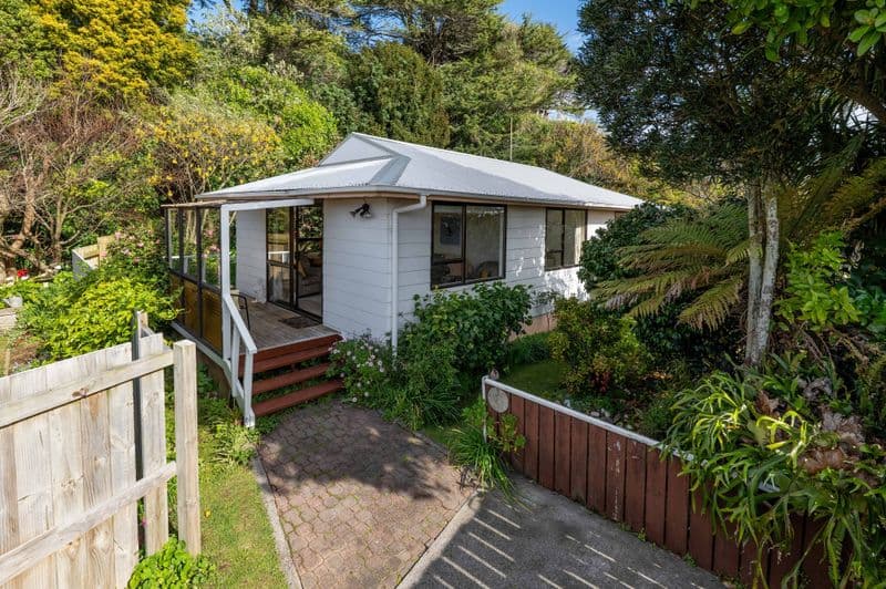 1/12 Atiawa Street, Glen Avon, New Plymouth, Taranaki | Tall Poppy 